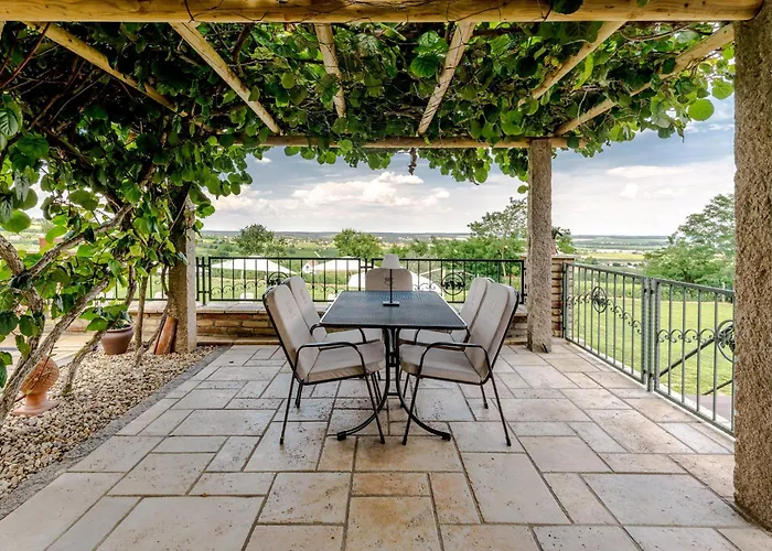 Amannsberger Wineyardlodge 3*